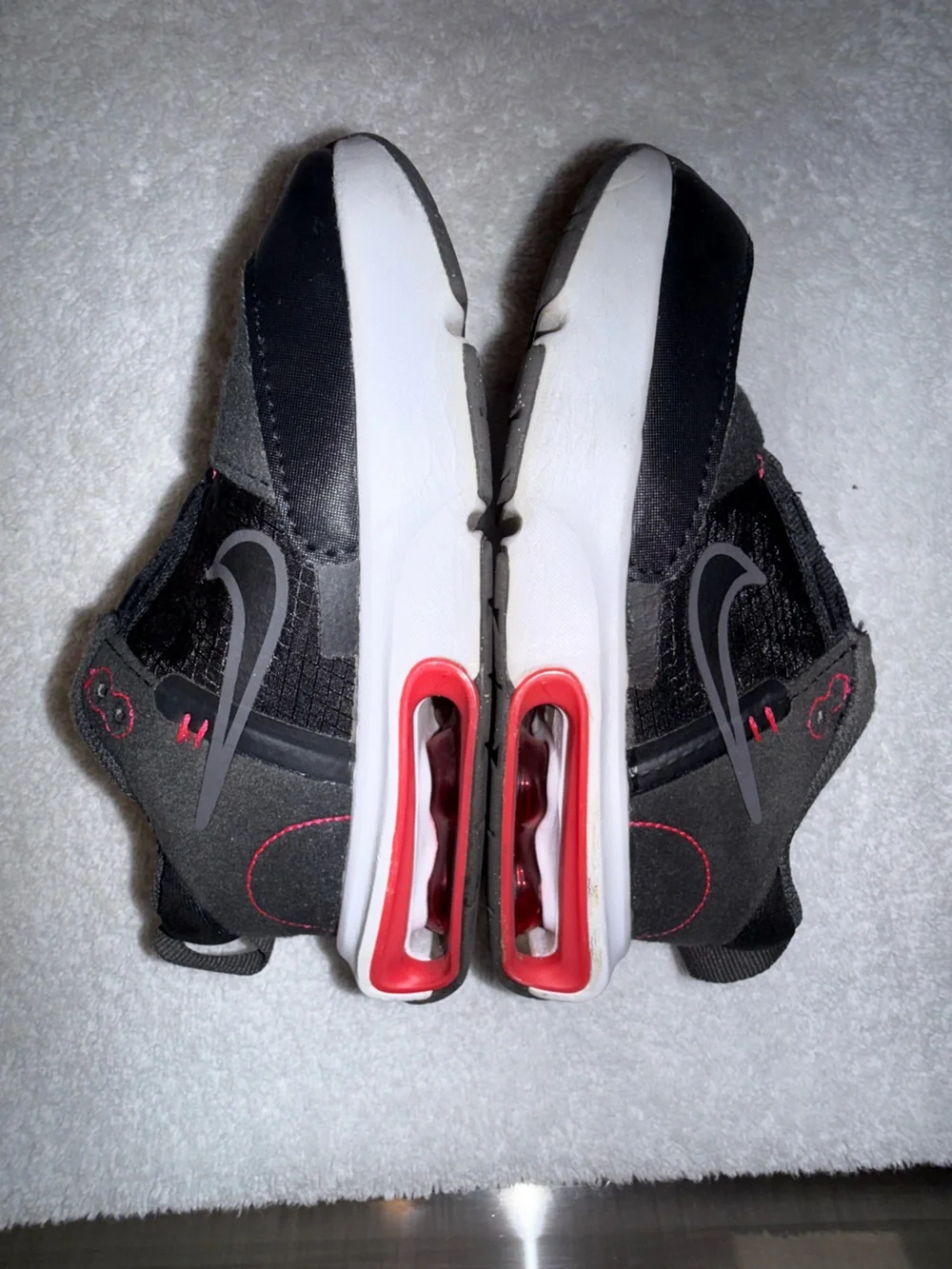 Nike Kids Gray/Black/Red Air Max Sneaker Size 8C